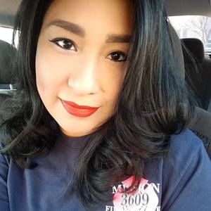 Meet your Posher, Mireya